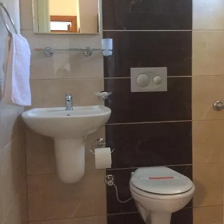 Doga - Adult Only +15 Guest house *