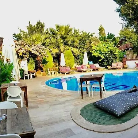 Doga - Adult Only +15 Guest house